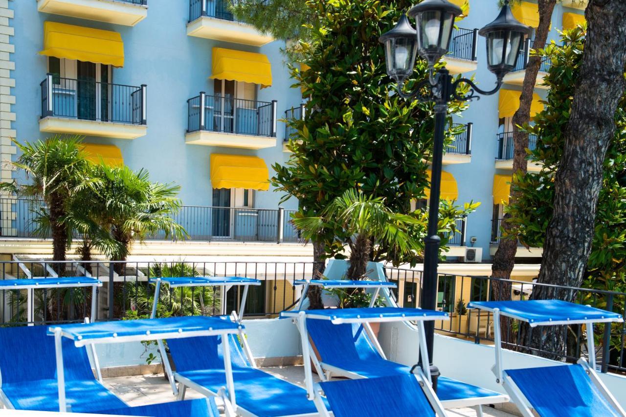Hotel Fabrizio Rimini Dış mekan fotoğraf