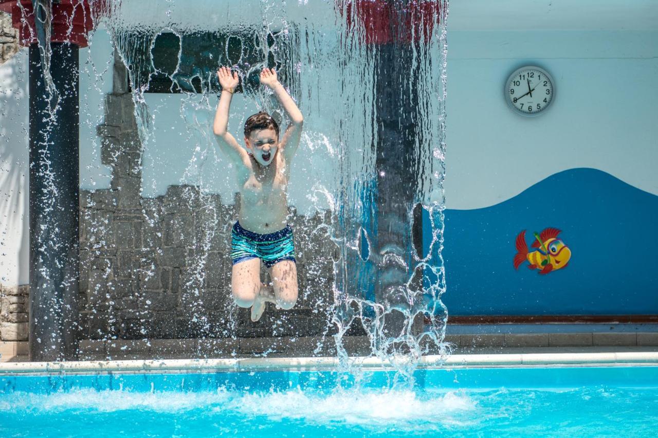 Hotel Fabrizio Rimini Dış mekan fotoğraf